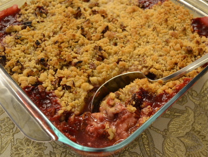 Raspberry Rhubarb Crumble