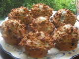 Mixberry Muffins with Nut Strausell